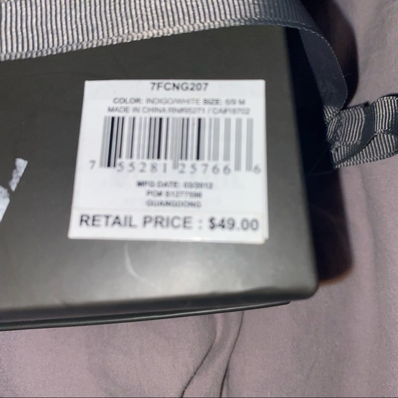 7 for all mankind baby walking shoes - Picture 3 of 5